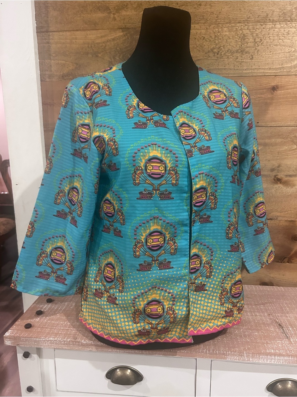 Ateesa batik open-front jacket, a signature piece India sz L retro beats